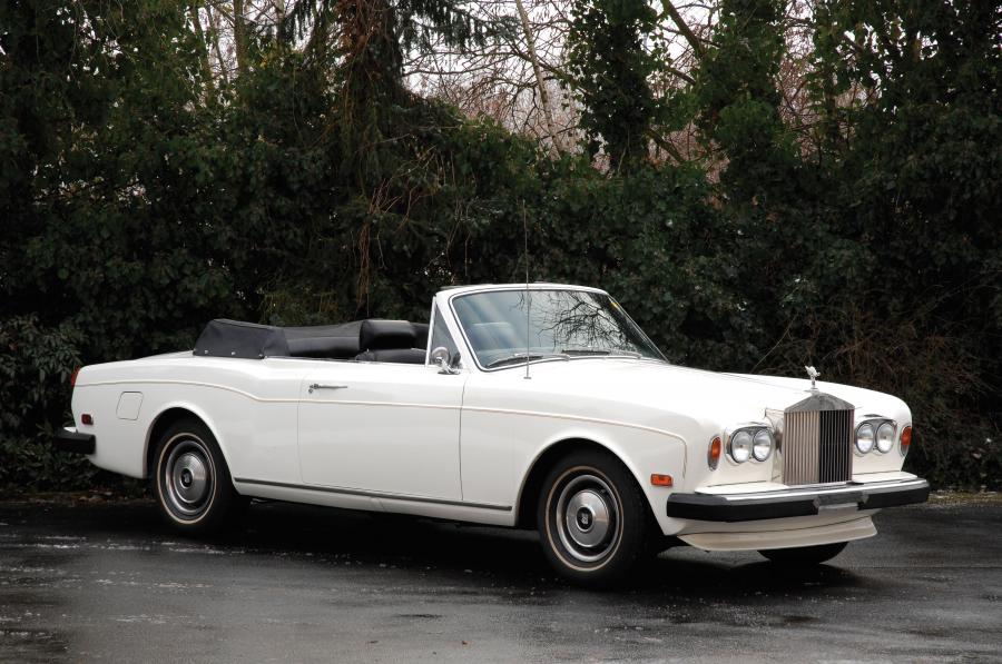  Rolls-Royce Corniche Cabriolet 1976 года  (фото 9 из 14)